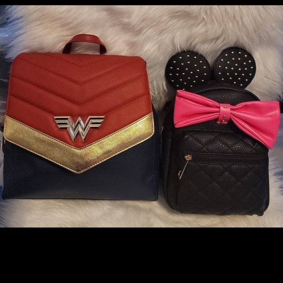 ❤NWT Wonder Woman WW84 DC/WB Mini Backpack❤ - Picture 9 of 9